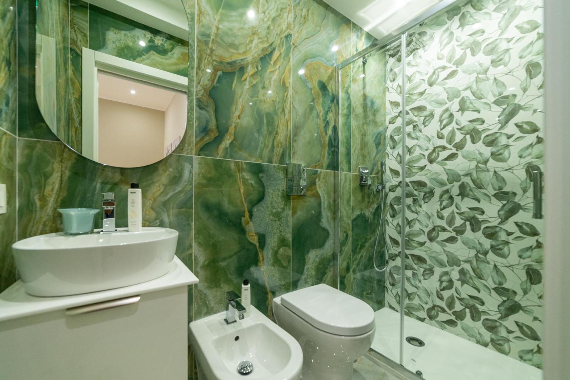 Station House 45 Bed & Breakfast เนเปิลส์ ภายนอก รูปภาพ